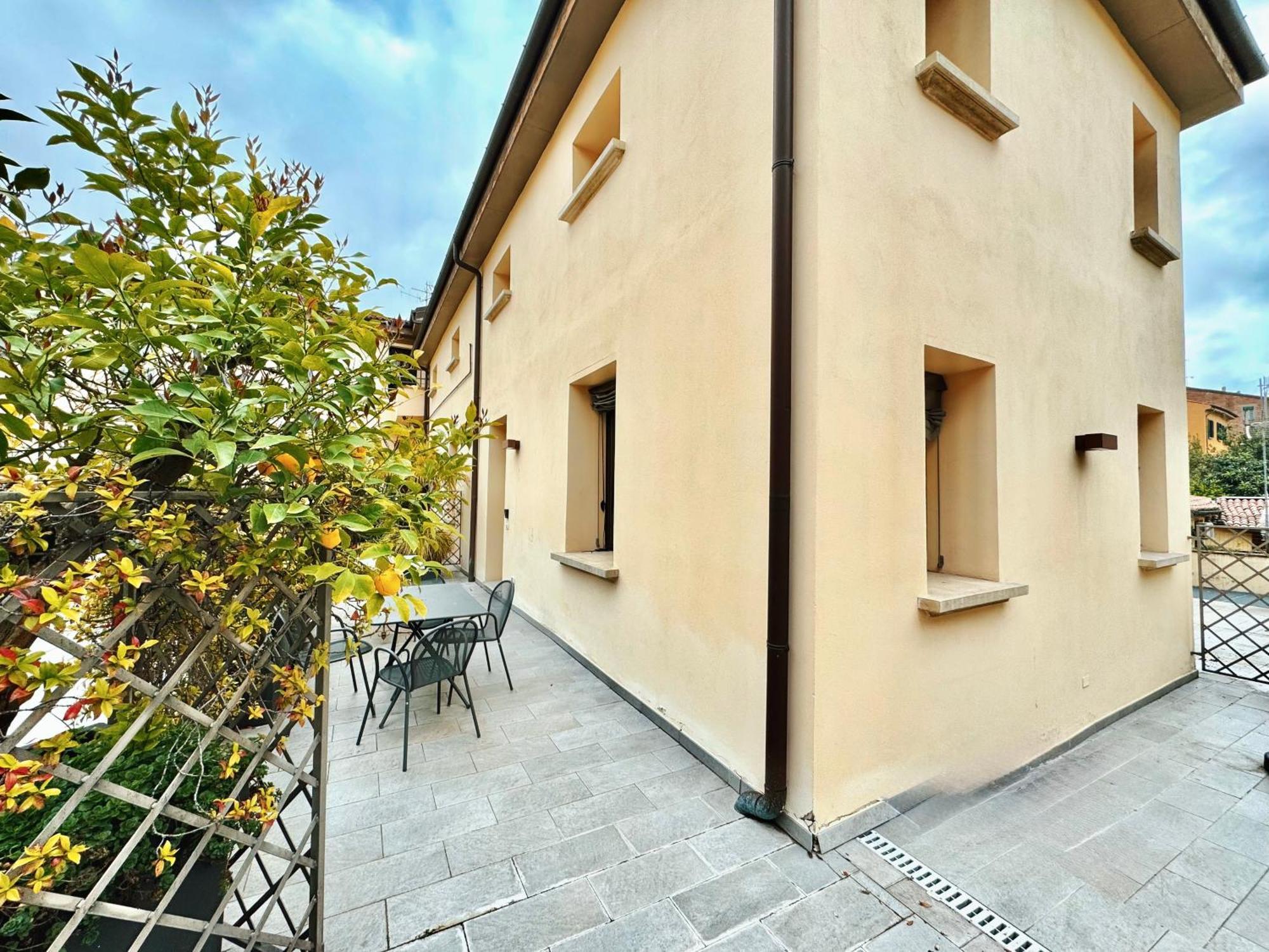 Carducci Residence Болонья Екстер'єр фото